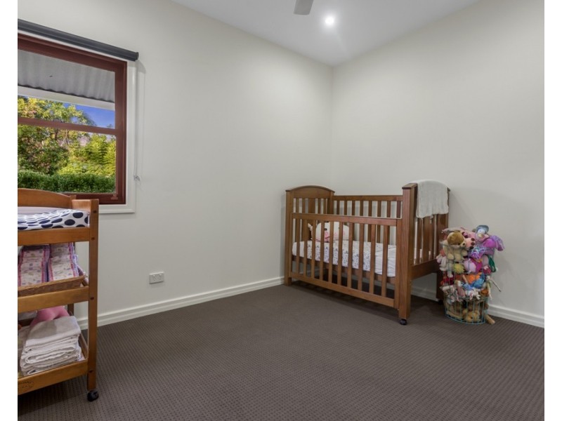 60 Wilgarning Street, Stafford Heights QLD 4053