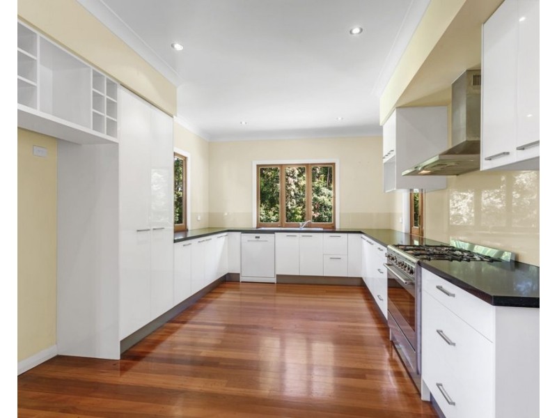 16 Glebe Street, Gordon Park QLD 4031