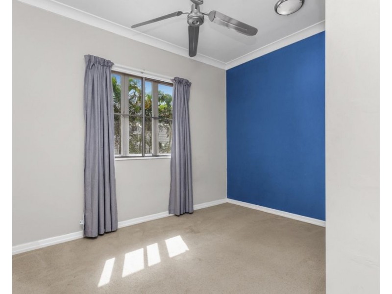 16 Glebe Street, Gordon Park QLD 4031