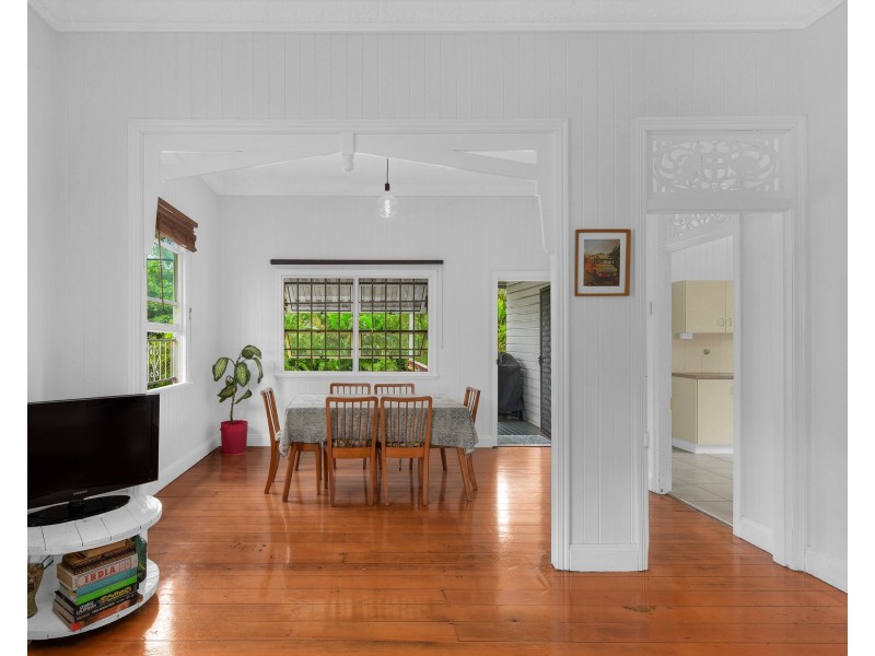 223 Days Road, Grange QLD 4051