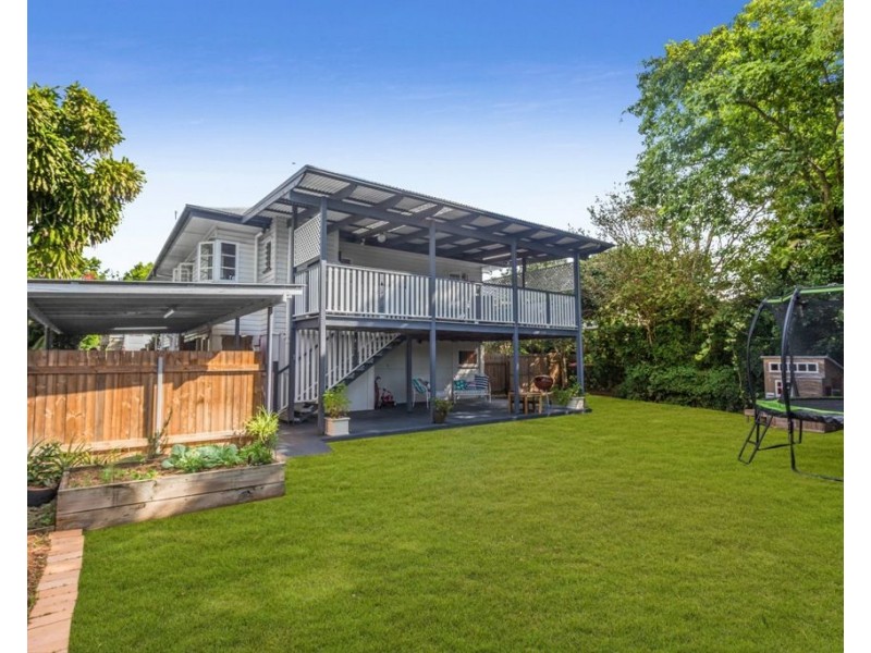 31 Maple Street, Wavell Heights QLD 4012