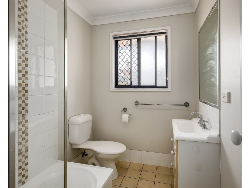 4/10 Western Avenue, Chermside QLD 4032