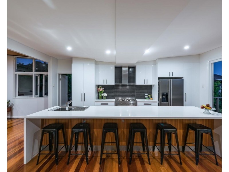 39 Barokee Street, Stafford QLD 4053