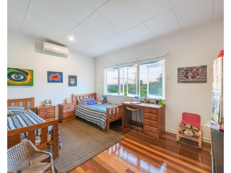 39 Barokee Street, Stafford QLD 4053