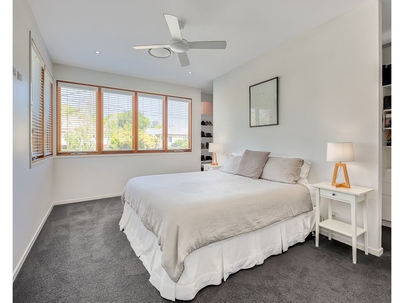 27 Miller Street, Chermside QLD 4032