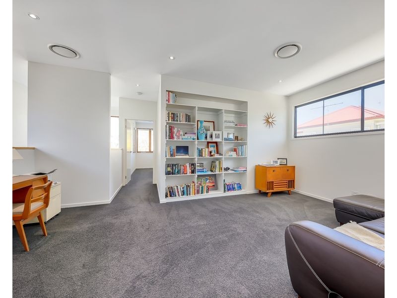 27 Miller Street, Chermside QLD 4032