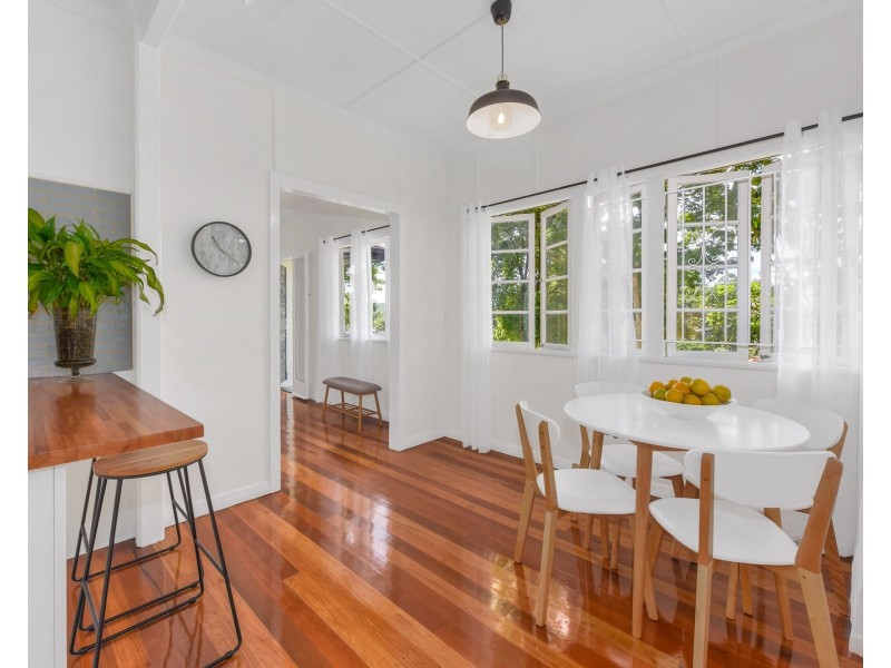 21 Lynwood Crescent, Ashgrove QLD 4060