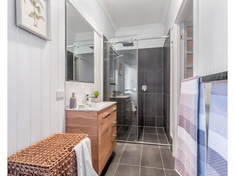 60 Telopia Avenue, Wavell Heights QLD 4012