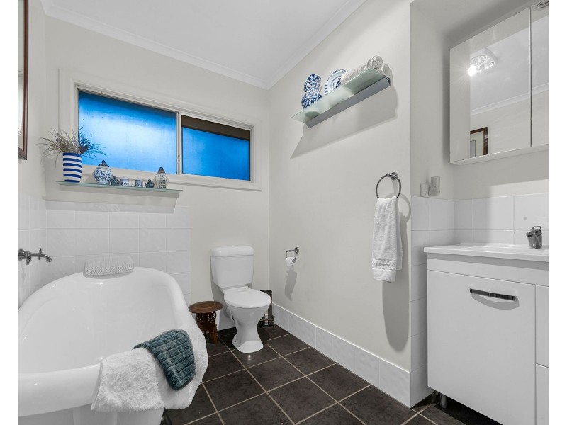 14 Caloola Street, Stafford QLD 4053