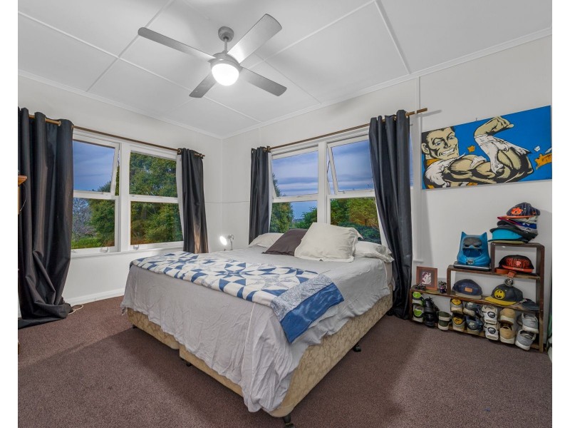 14 Caloola Street, Stafford QLD 4053