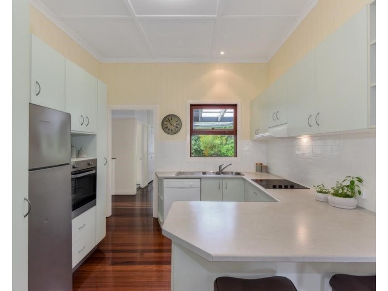 28 Raymont Road, Grange QLD 4051