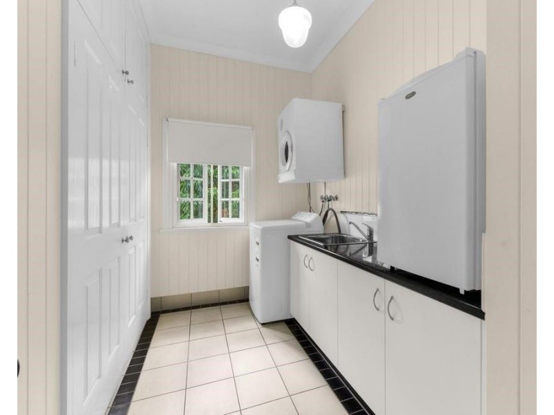 28 Raymont Road, Grange QLD 4051