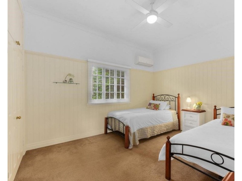 28 Raymont Road, Grange QLD 4051