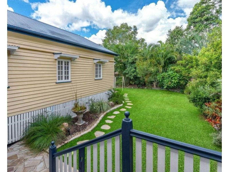 28 Raymont Road, Grange QLD 4051