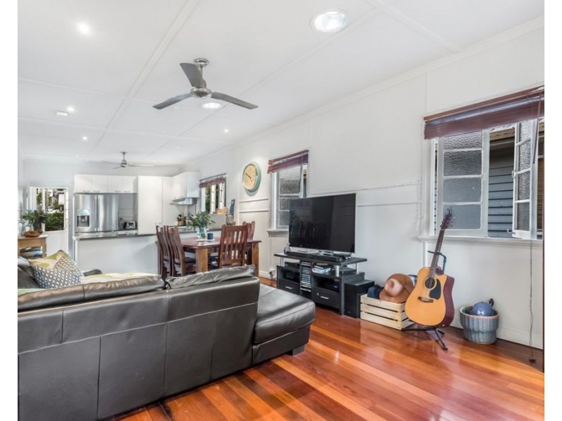 20 Evans Street, Kedron QLD 4031