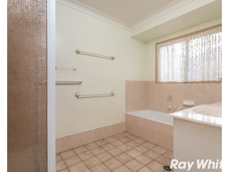 14 Tanager Street, Albany Creek QLD 4035