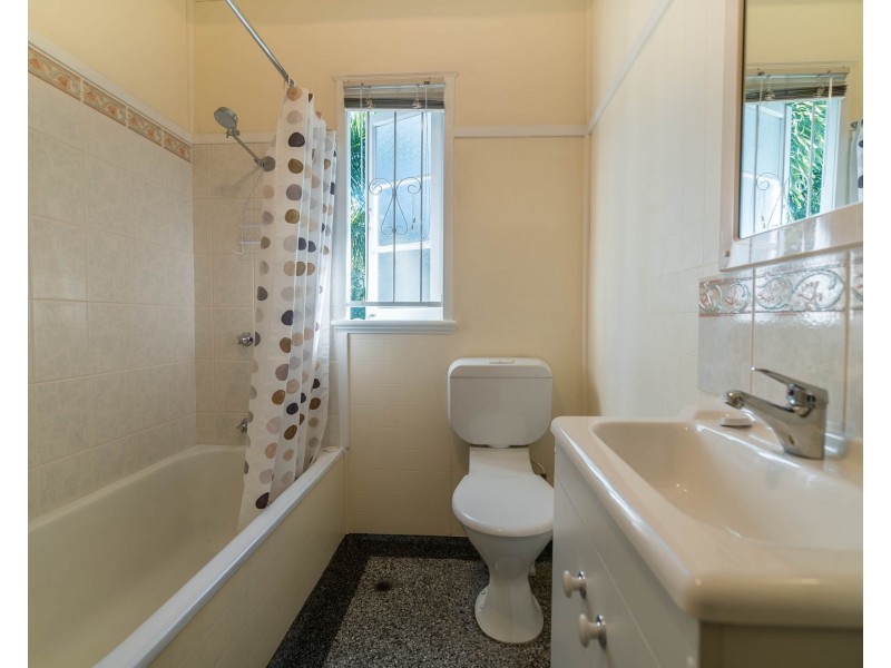 2/93 Maygar Street, Windsor QLD 4030