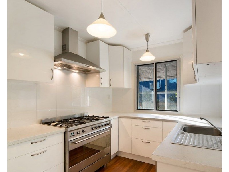 14 Aldwych Street, Stafford Heights QLD 4053