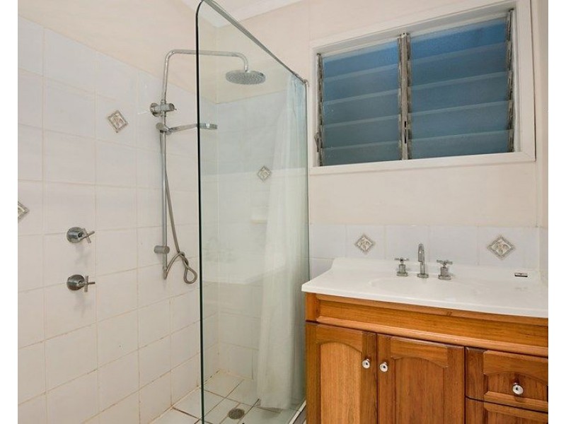 14 Aldwych Street, Stafford Heights QLD 4053