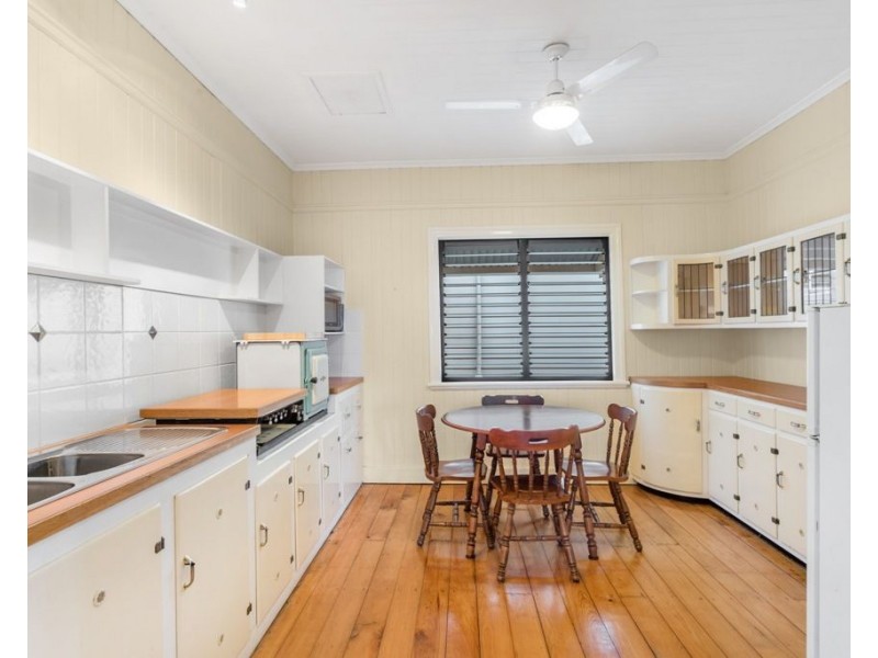 156 Evelyn Street, Grange QLD 4051