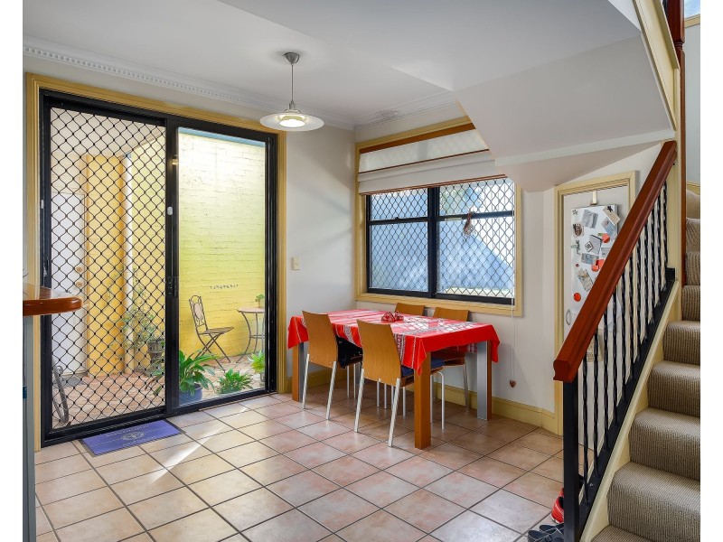 2/21 Hewitt Street, Wilston QLD 4051