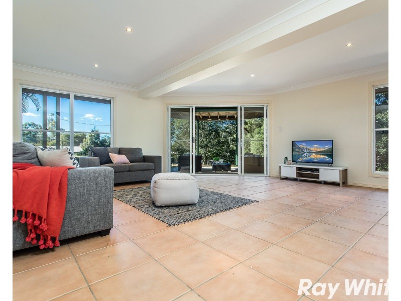 14 Bunya Lake Court, Bunya QLD 4055