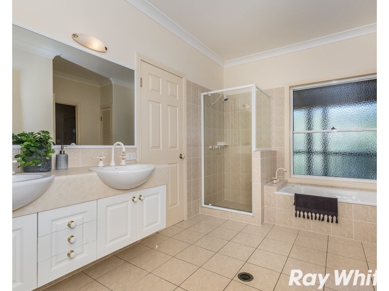 14 Bunya Lake Court, Bunya QLD 4055