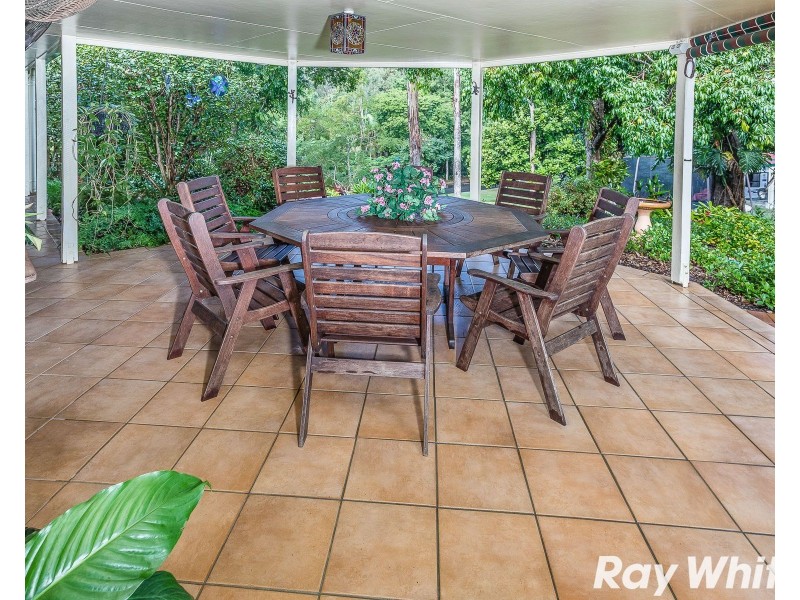 2 Frigo Court, Bunya QLD 4055