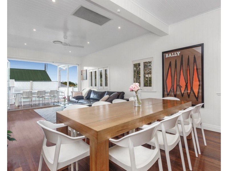 77 Eighth Avenue, Wilston QLD 4051