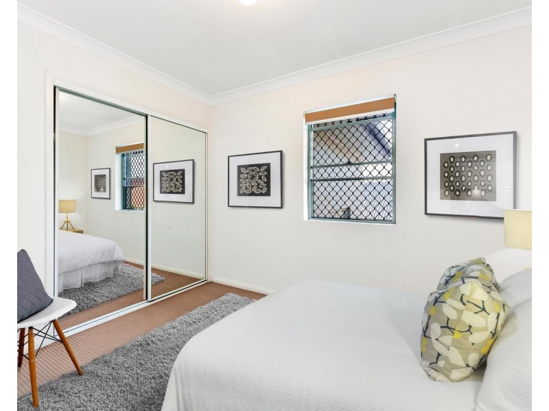 6/68 Miles Street, Hawthorne QLD 4171