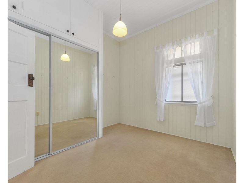 180 Thistle Street, Gordon Park QLD 4031