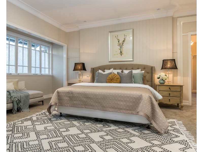 10 Hawthorne Road, Hawthorne QLD 4171