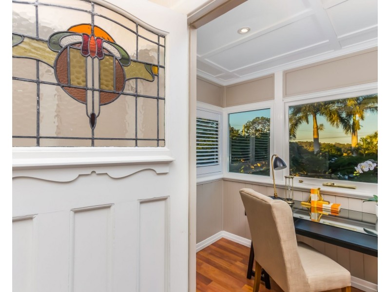 10 Hawthorne Road, Hawthorne QLD 4171