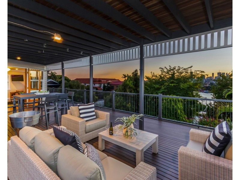 10 Hawthorne Road, Hawthorne QLD 4171