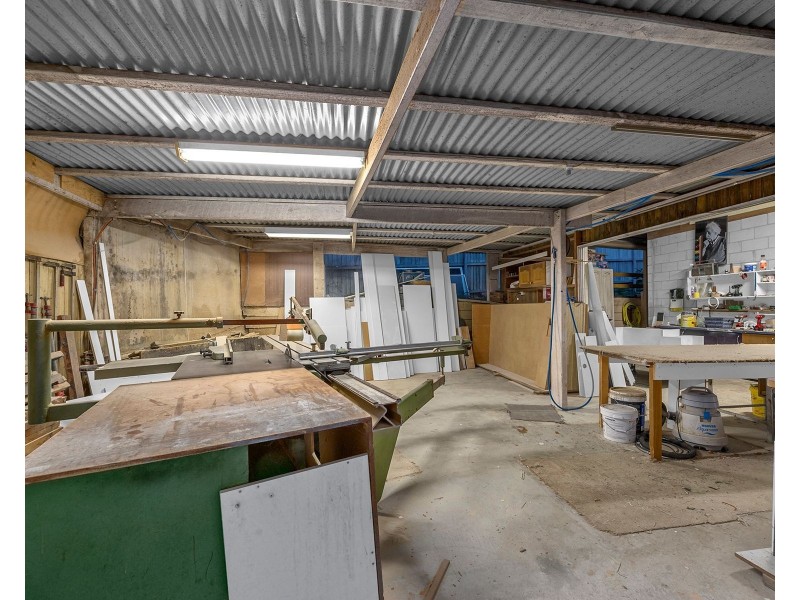 1 Bel Air Court, Ferny Hills QLD 4055