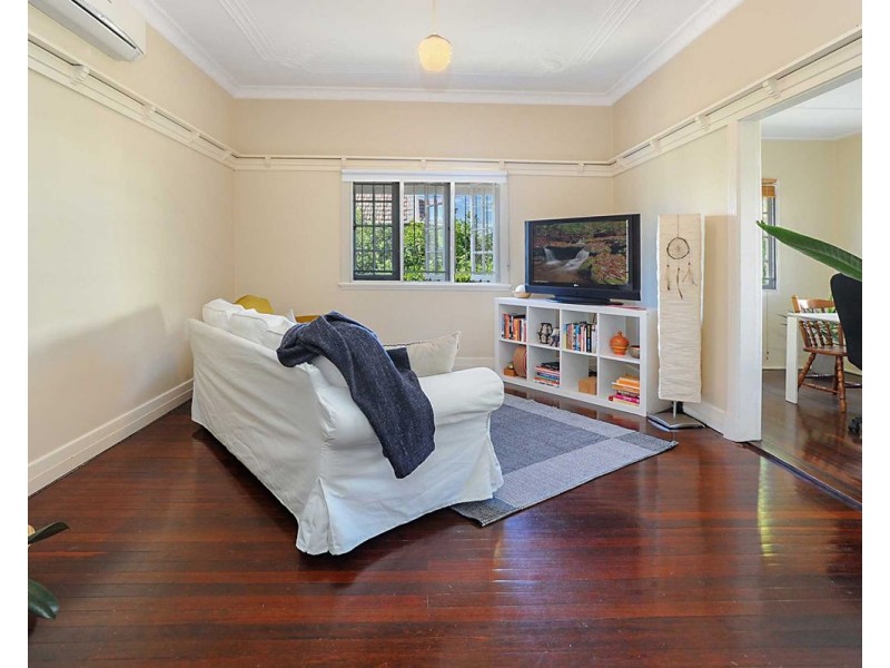 34 Creswick Street, Clayfield QLD 4011