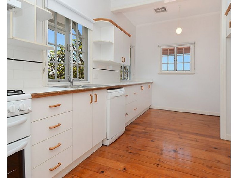 34 Creswick Street, Clayfield QLD 4011