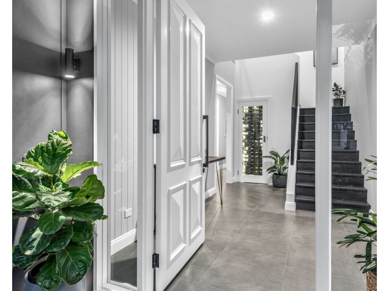 67 Brookfield Road, Kedron QLD 4031