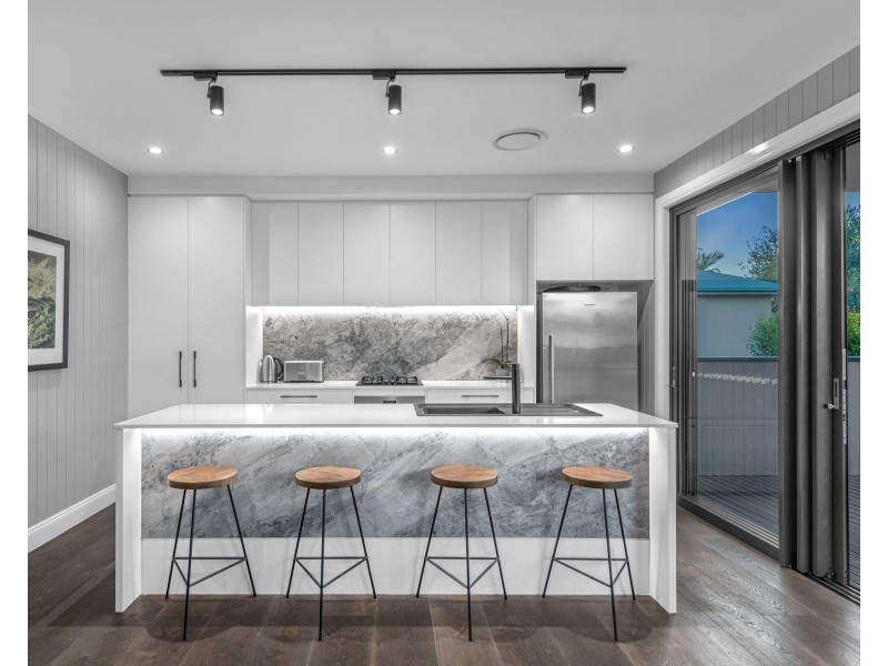 67 Brookfield Road, Kedron QLD 4031