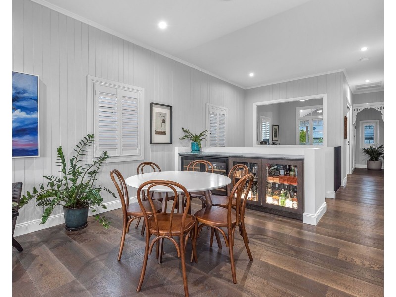 67 Brookfield Road, Kedron QLD 4031