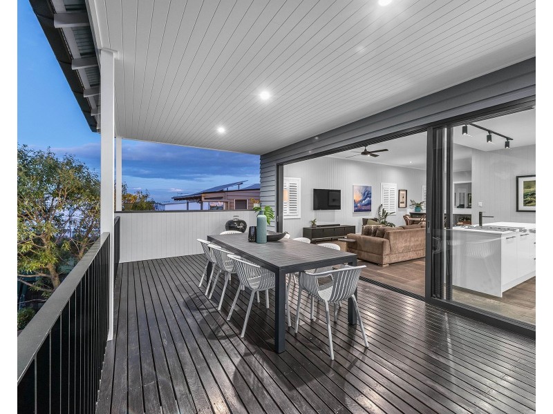 67 Brookfield Road, Kedron QLD 4031