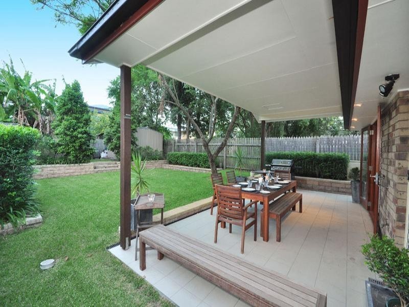 5 Grove Street, Albion QLD 4010
