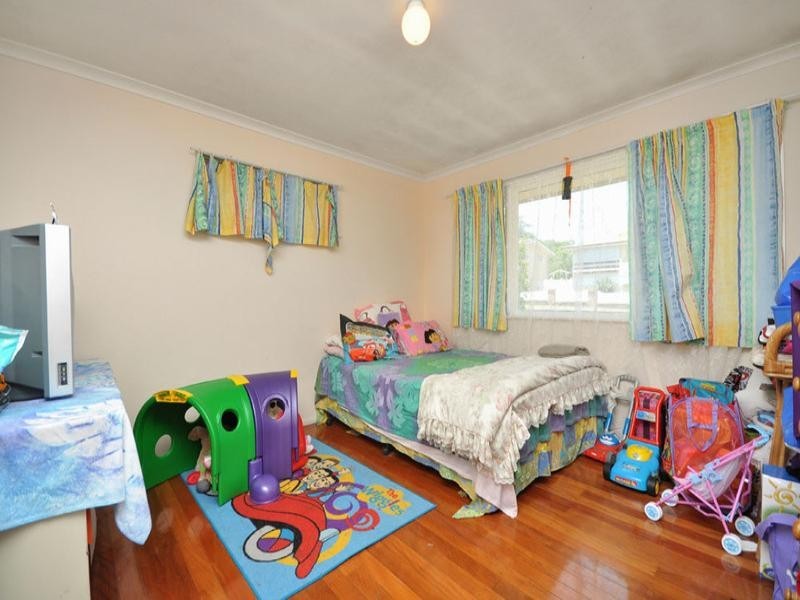 23 Lindale Street, Chermside West QLD 4032