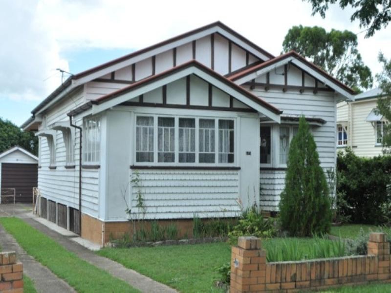 145 Main Avenue, Wavell Heights QLD 4012