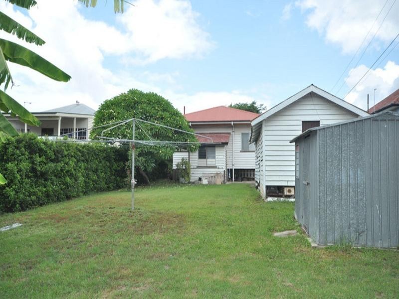 145 Main Avenue, Wavell Heights QLD 4012