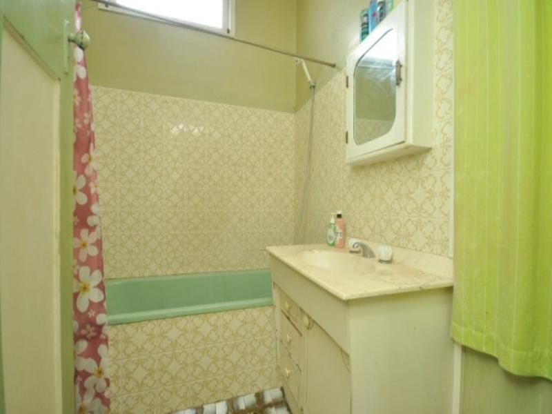 145 Main Avenue, Wavell Heights QLD 4012