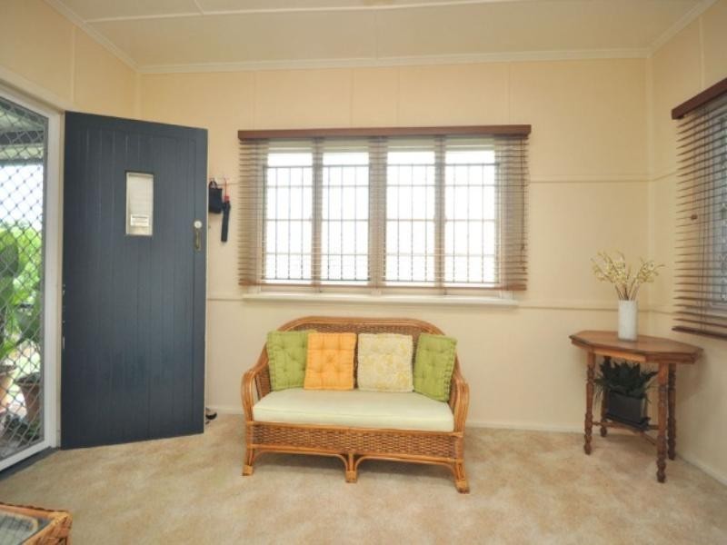 8 Berpi Street, Stafford QLD 4053