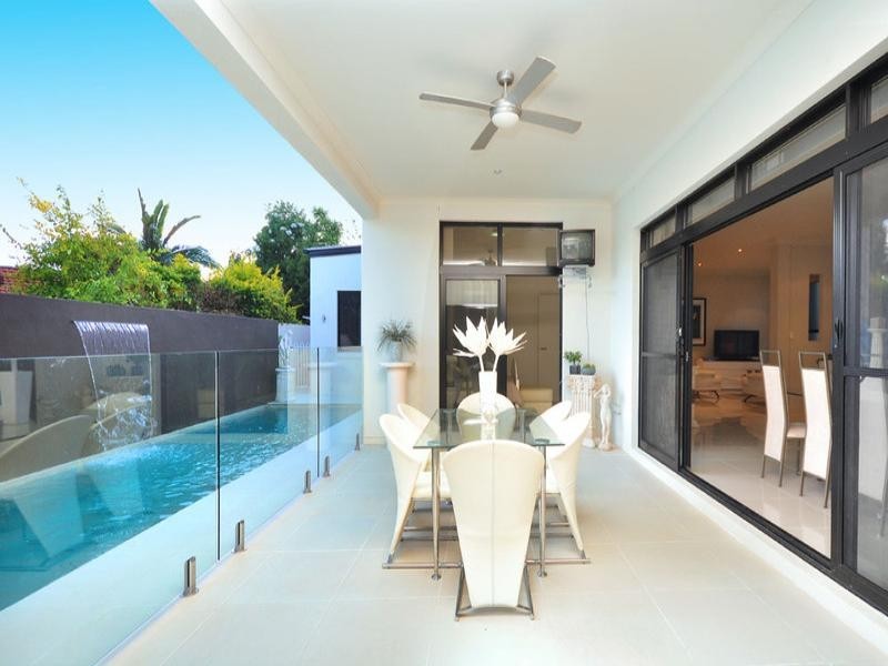 4 Darien Street, Bridgeman Downs QLD 4035