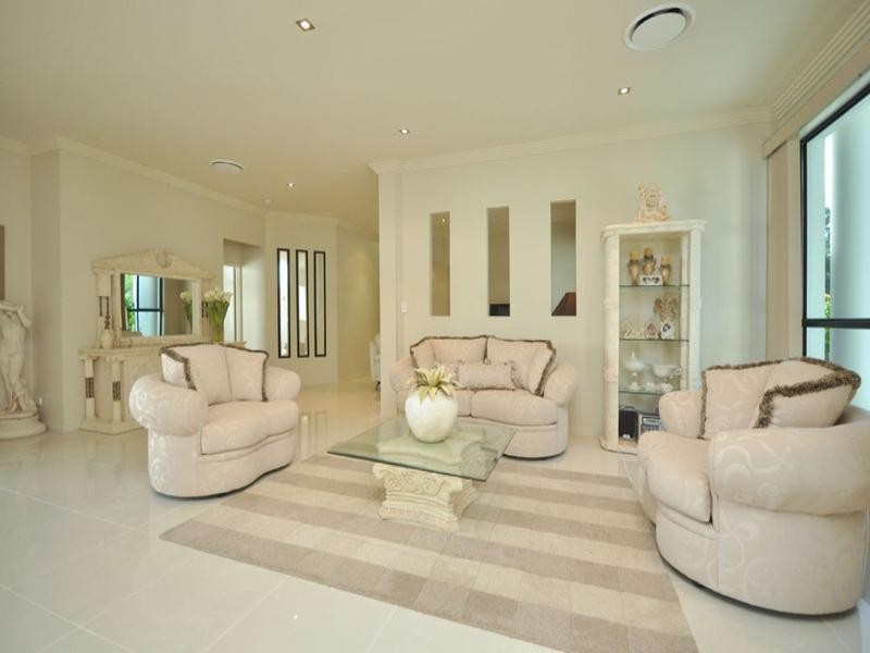 4 Darien Street, Bridgeman Downs QLD 4035