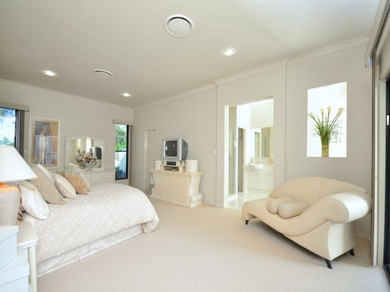 4 Darien Street, Bridgeman Downs QLD 4035